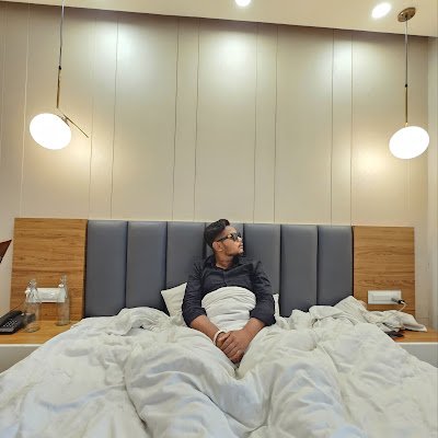 SubhoPahan9211's profile picture. 