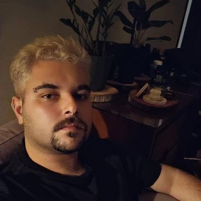 0800shyguy's profile picture. credo