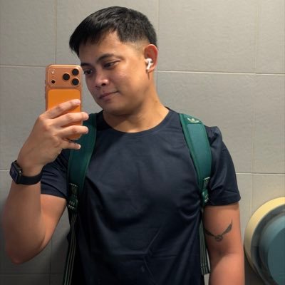 ryanbaldeee's profile picture. I solemnly swear that I am up to no good. 🤡👹