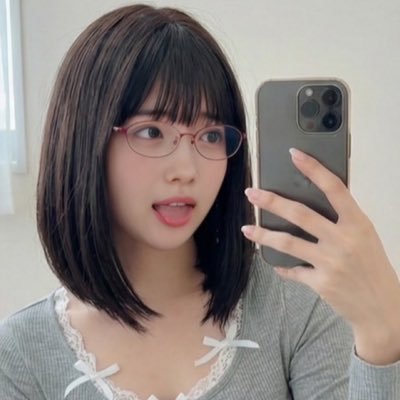 ao513ao's profile picture. お昼は書店で働いてます📚 秘密のファンクラブしてます↓↓↓