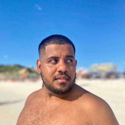 RhawieloXXX's profile picture. Urso, passivo, exibicionista, fetichista e puto 🔞