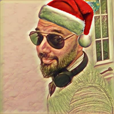 Silver_Spidey's profile picture. Το πρωί τοπογράφος. Το βράδυ superhero. Μόνος φόβος - γαλατικών προδιαγραφών - μη μου πέσει το Baygon στο κεφάλι.