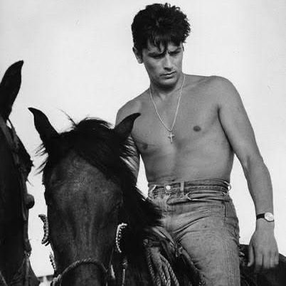 Leenatic's profile picture. I am the hero bangalore deserves but not the one it needs right now