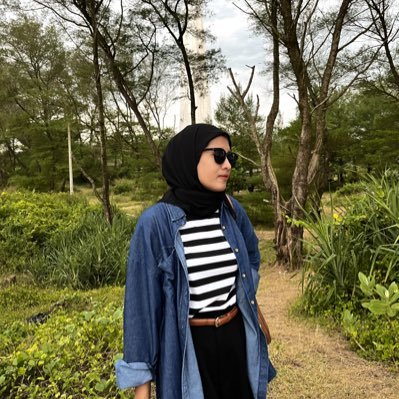 Noviaanggitar's profile picture. 