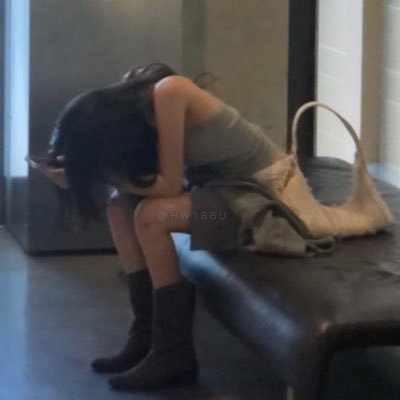 hw188u's profile picture. https://t.co/8siZE5QPyp