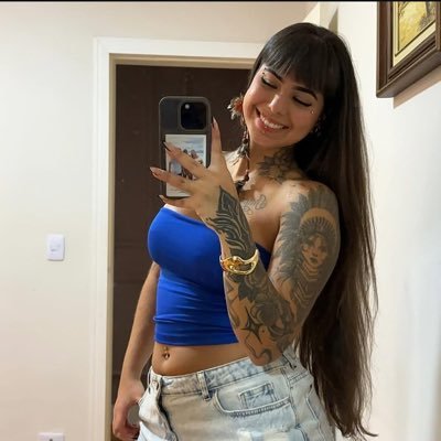 rebolaccarol's profile picture. 