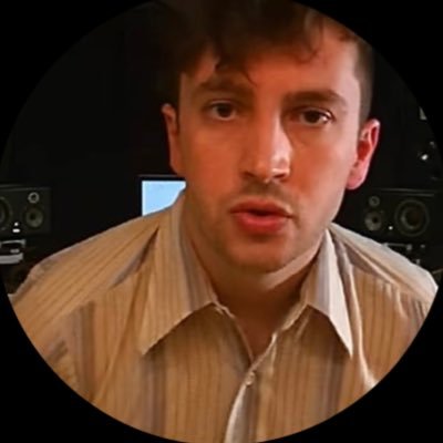 snapbackenjoyer's profile picture. she/her 25 audhd 🇵🇱 twenty one pilots enthusiast saw tøp in Toronto 2025