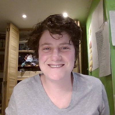 TweetIlanaDev's profile picture. Bogota, Colombia.
Sea Lion Woman Sea Lion.
Artist, Lazy Polymath,
Artista, Perezosa Polimata
estudio web development y data science