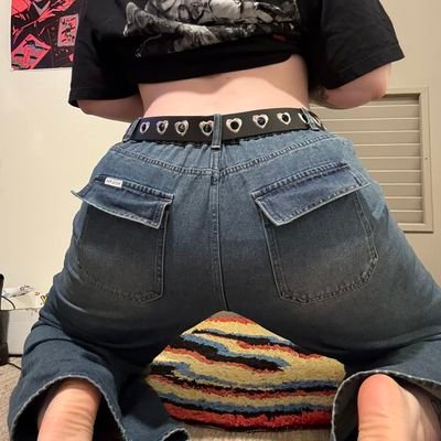 laxmi1015357's profile picture. Flow me chikure kta haru