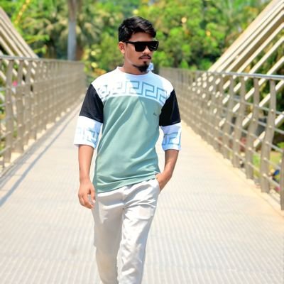 SaketNites35242's profile picture. 