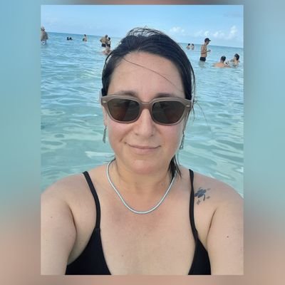 FundidaFake's profile picture. 💕38%💕Cᥲbrᥲ ᥴhιᥴᥲ ყ ᥱᥣ ρᥱor ρᥲrtιdo #Gula Sᴏʏ ʟᴀ sᴇɴsᴀᴄɪᴏɴ ᴅᴇʟ ʙʟᴏϙᴜᴇ #Invernista #Pereza #ExSantiaguina #NiUnaMenos #NoMásBullying #SoyDonante #AbortoLegal