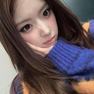 jiwoositaa's profile picture. shinyu i yo un solo corasón