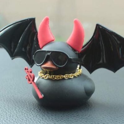 ym_subg's profile picture. よもぎ　バイト地獄 うるさいです