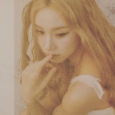 melqvrrr's profile picture. 