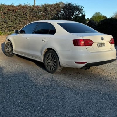 JPicantito's profile picture. Simple mortal