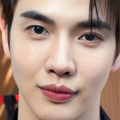 ZinmarHlaibeo's profile picture. 