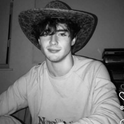 rw5io's profile picture. أستغفر الله .