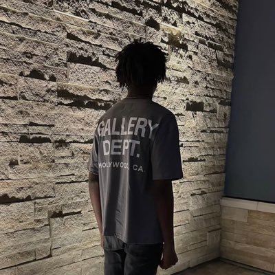 Moneybound_vs1's profile picture. Attachment is worse than being in love 💎💎💎