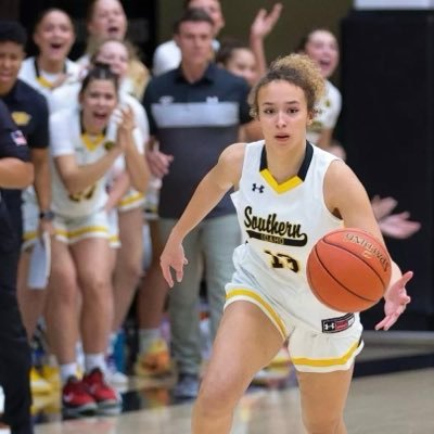 samara_morrow13's profile picture. 5’8” PG/CG |#13| 2-time CSI Captain 🦅 WBB| D1 JUCO🏀| All-Region 18 (SWAC)