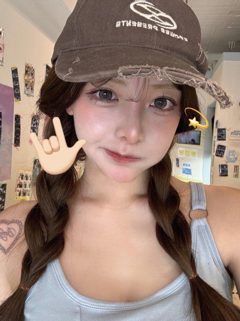 DeniseMaVT8277D's profile picture. 22歳の大学院生