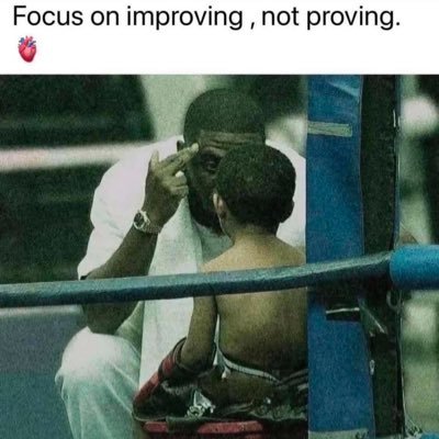 dontmissout365's profile picture. 