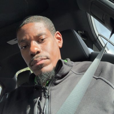 emanpimp400's profile picture. Virgo ☀️ Gemini🌙 Virgo ⬆️ IG:mr_e300 SC:mrvirgo300