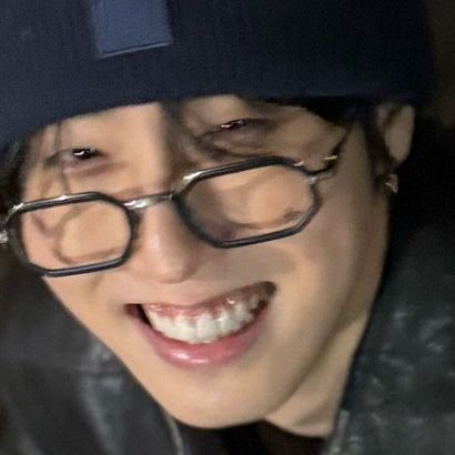 __hhyun's profile picture. 