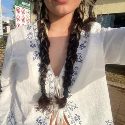 vendramininalu's profile picture. for just another day for another stolen hour