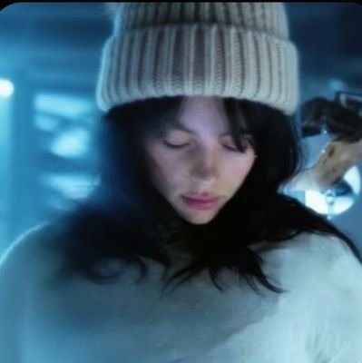 esbi2049's profile picture. dumb dev