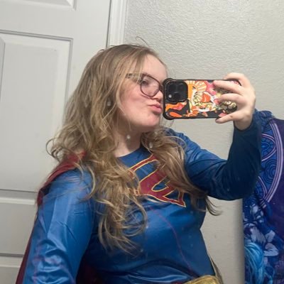 maddielhs16's profile picture. 