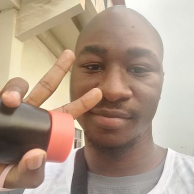 Ausqa21's profile picture. 🇬🇭, software, music