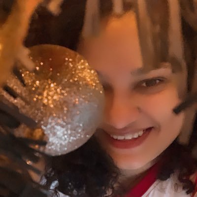 FloryCantoX's profile picture. 🌺🎶Flor y Canto; del nahuatl Xochitl In Cuicatl  📱Activista Digital 💻 MSc 🥋Salón de la Fama 💎 Resiliente ☀️ Compartiendo Ideas 📸 Fotografía 🇳🇮#Nicaragua