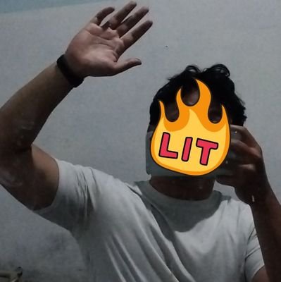 callmepollo_'s profile picture. I show feelings through actions