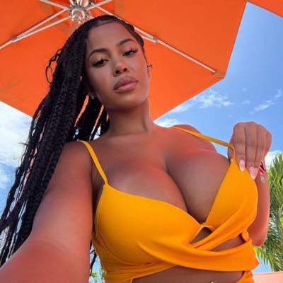 itsyasminelopez's profile picture. welcome to my world bby 😘 | God’s favorite 🎀