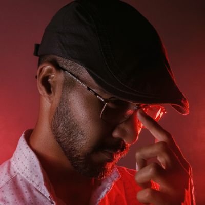 Artofabolfazl's profile picture. Visual Artist & 1/1 NFT Creator
Turning sketches into expressive digital worlds.
Open to collaborations & commissions.