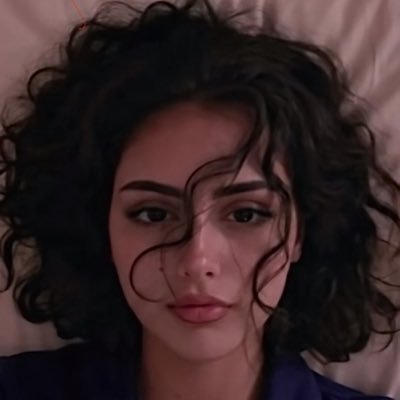 xc97cx's profile picture. غزال إنسٍ يفوق سائر الغزلان