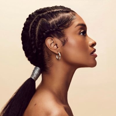 BriHallOfficial's profile picture. 