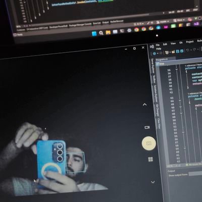 ThisIsReza's profile picture. ?programmer, maybe
بچه نافِ آلمانم، توی لوکشینم زده😏