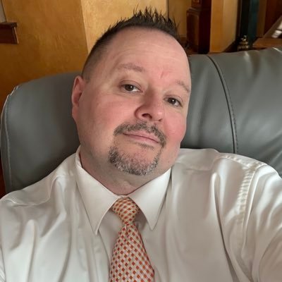 DallasJ1977's profile picture. Fitness Guy (At least I try to be), New Medical Student Graduate 9/20/20. Eh, Just ask me if you need to know anything?!