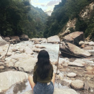 Yashuwuuu's profile picture. 21, CS, IITian with an Extra I.
full-time overthinker.