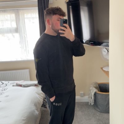 CertiRs's profile picture. 🇬🇧🇿🇦 25, English & South African, Gamer & Grinder for #D7fam @districtseven7