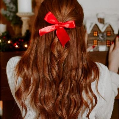 sorcerydaughter's profile picture. ⠀⠀⠀⠀⠀⠀⠀⠀⠀𝘦𝘭𝘭𝘢 𝘭𝘢𝘯𝘨𝘭𝘦𝘺 𝘷𝘦𝘳𝘴𝘪𝘰𝘯.