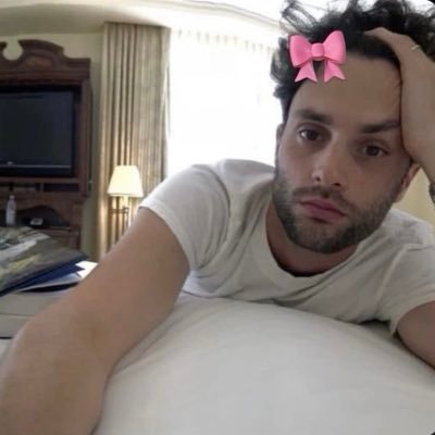 loupalindah's profile picture. 🍂📚🎱🐆