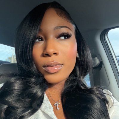 BIGTAYLARMADE's profile picture. her.