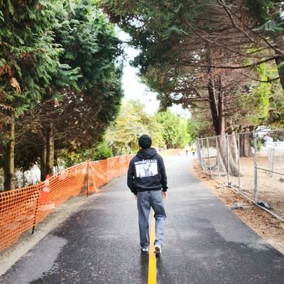 jcboyvivian0412's profile picture. 