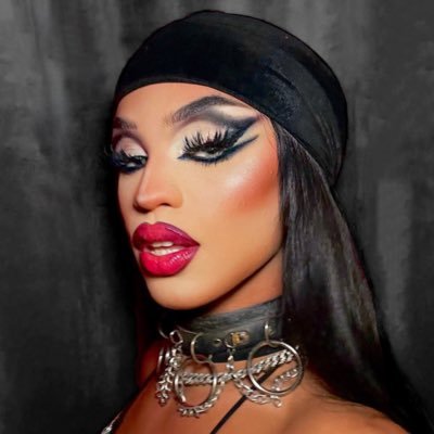 aquariasdealer's profile picture. aquaria • luxxnation • xunami • dion 🧃✈️  #TeamJuicy #TeamAthena #TeamMyki
