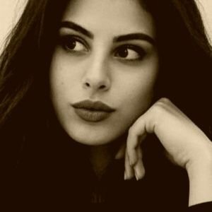 sarah35may's profile picture. دينك هو نتيجة جغرافية لا أكثر .
صاحبة هذا الحساب ملت من سيرة سوريا لهيك 
fuck off you and your syria