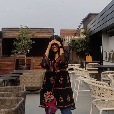 vanyaSile's profile picture. Come connect with me and let's code.
.
.
.
snow-cloud energy.