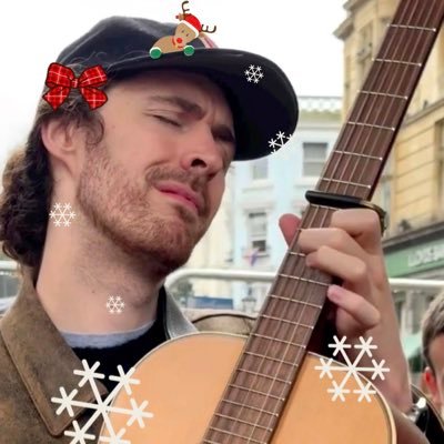 isisblackiris's profile picture. 