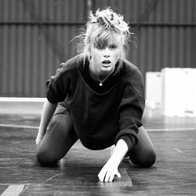 Froanleaf's profile picture. Taylor, Ariana, Sabrina, Mitski, Tyla, Fiona, Chappell, Lana. 21 🩷